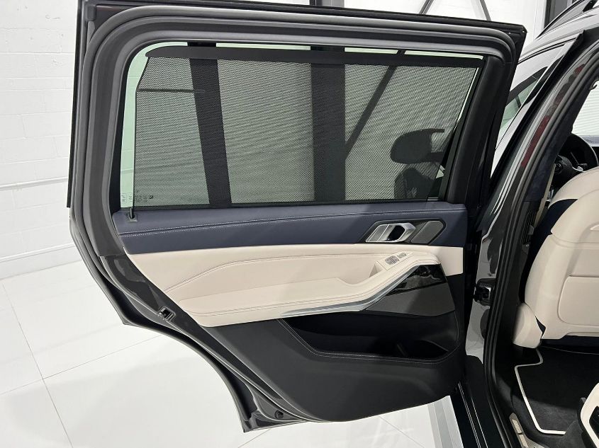 2022 BMW X7 M50I 5UXCX6C07N9L22997