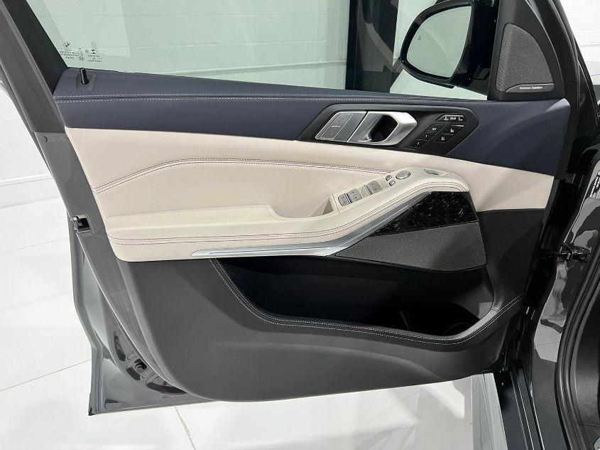 2022 BMW X7 M50I 5UXCX6C07N9L22997