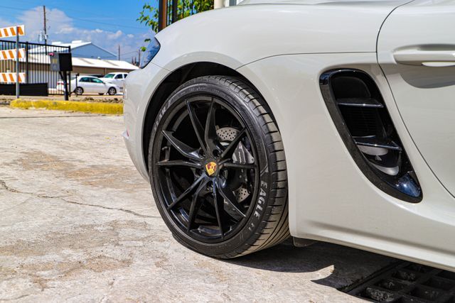 2019 PORSCHE 718 CAYMAN WP0AA2A83KS261387