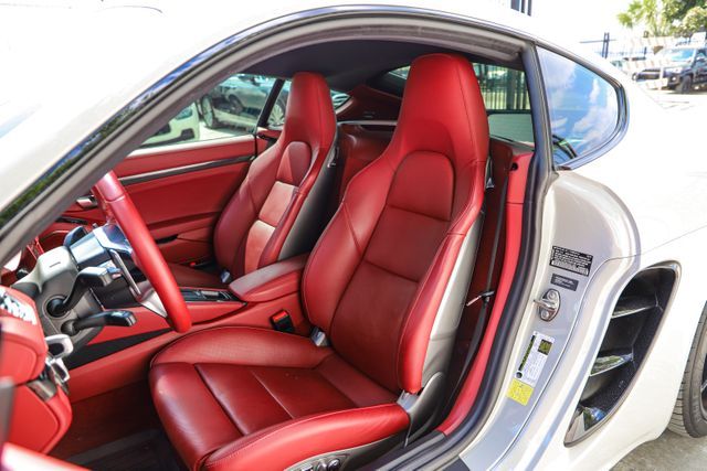 2019 PORSCHE 718 CAYMAN WP0AA2A83KS261387