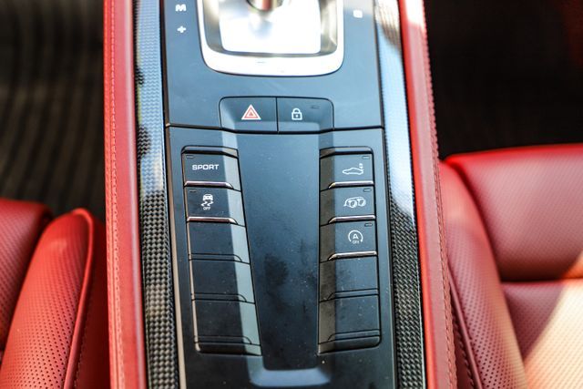 2019 PORSCHE 718 CAYMAN WP0AA2A83KS261387