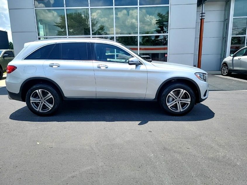2018 MERCEDES-BENZ GLC GLC 300 WDC0G4JB1JV039584