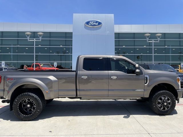 2019 FORD SUPER DUTY F-350 DRW XL/XLT/LARIAT 1FT8W3DT0KEE71093