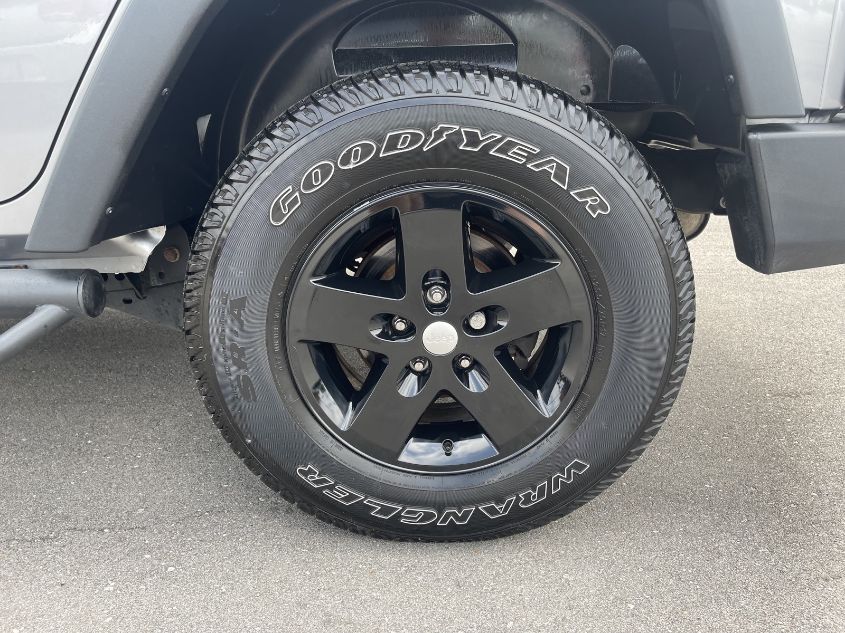 2018 JEEP WRANGLER JK UNLIMITED SPORT S 1C4BJWDG4JL810988