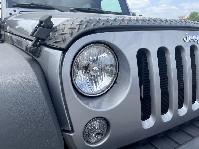 2018 JEEP WRANGLER JK UNLIMITED SPORT S 1C4BJWDG4JL810988