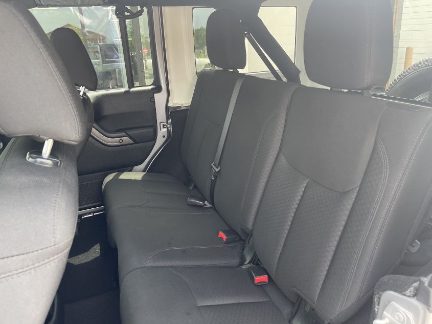 2018 JEEP WRANGLER JK UNLIMITED SPORT S 1C4BJWDG4JL810988