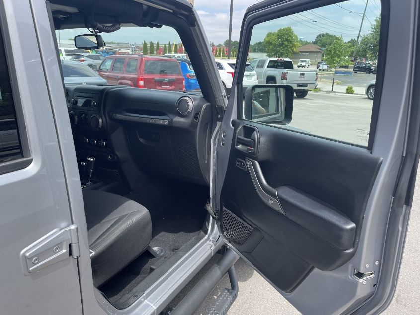2018 JEEP WRANGLER JK UNLIMITED SPORT S 1C4BJWDG4JL810988