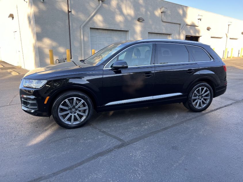 2019 AUDI Q7 PREMIUM PLUS WA1LAAF70KD000929