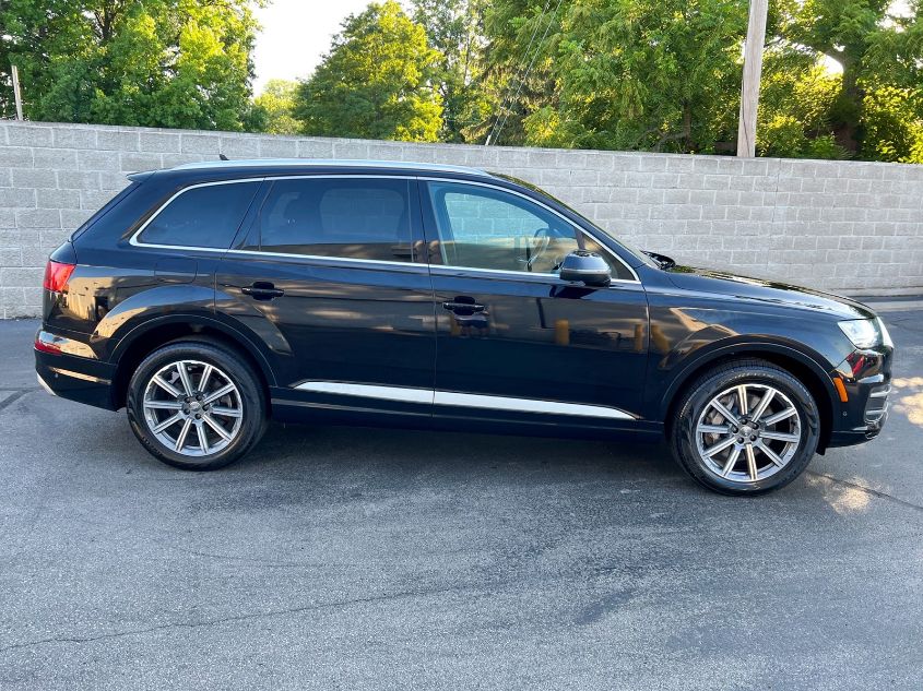 2019 AUDI Q7 PREMIUM PLUS WA1LAAF70KD000929