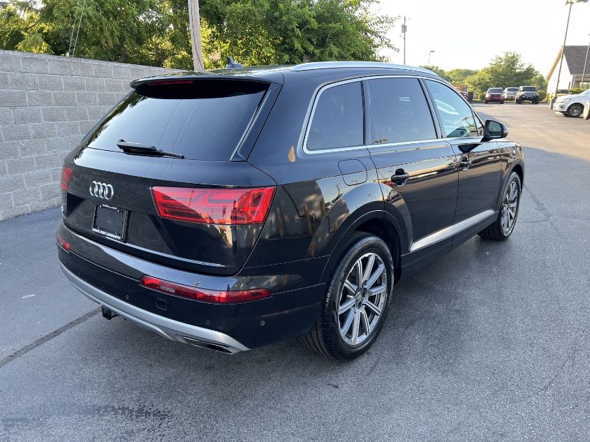 2019 AUDI Q7 PREMIUM PLUS WA1LAAF70KD000929