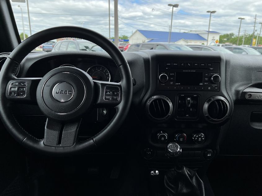 2018 JEEP WRANGLER JK UNLIMITED SPORT S 1C4BJWDG2JL874043
