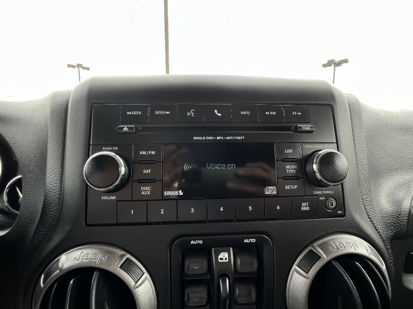 2018 JEEP WRANGLER JK UNLIMITED SPORT S 1C4BJWDG2JL874043