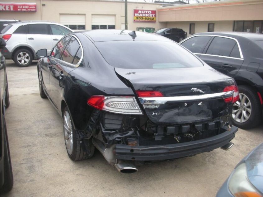 2013 JAGUAR XF I4 RWD SAJWA0ES1DPS95769