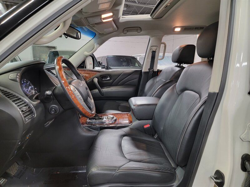 2016 INFINITI QX80 JN8AZ2NE0G9120482