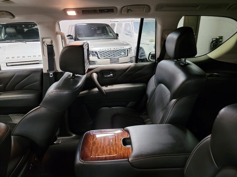 2016 INFINITI QX80 JN8AZ2NE0G9120482