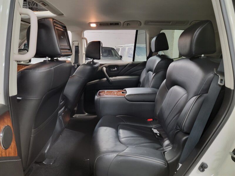 2016 INFINITI QX80 JN8AZ2NE0G9120482