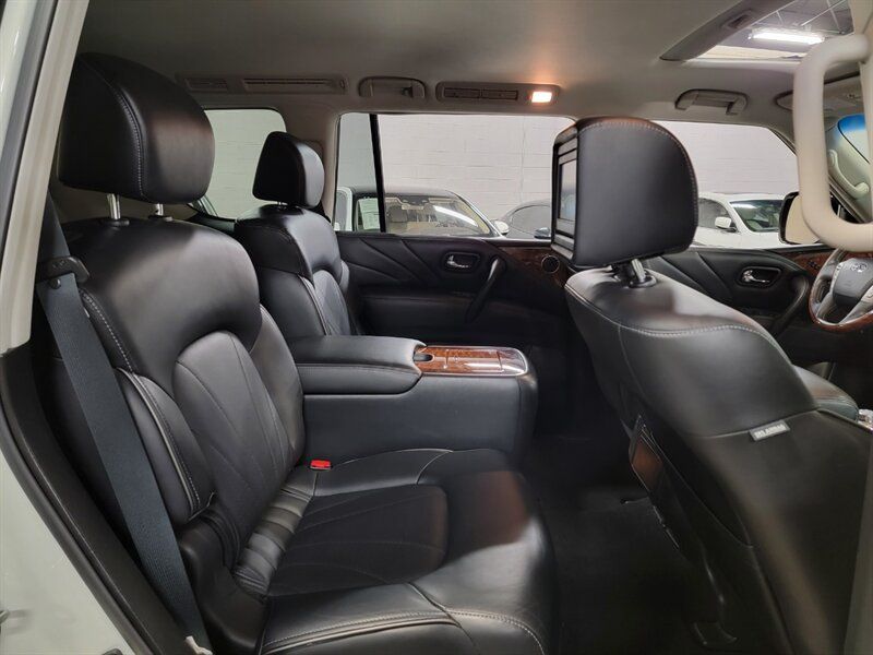 2016 INFINITI QX80 JN8AZ2NE0G9120482