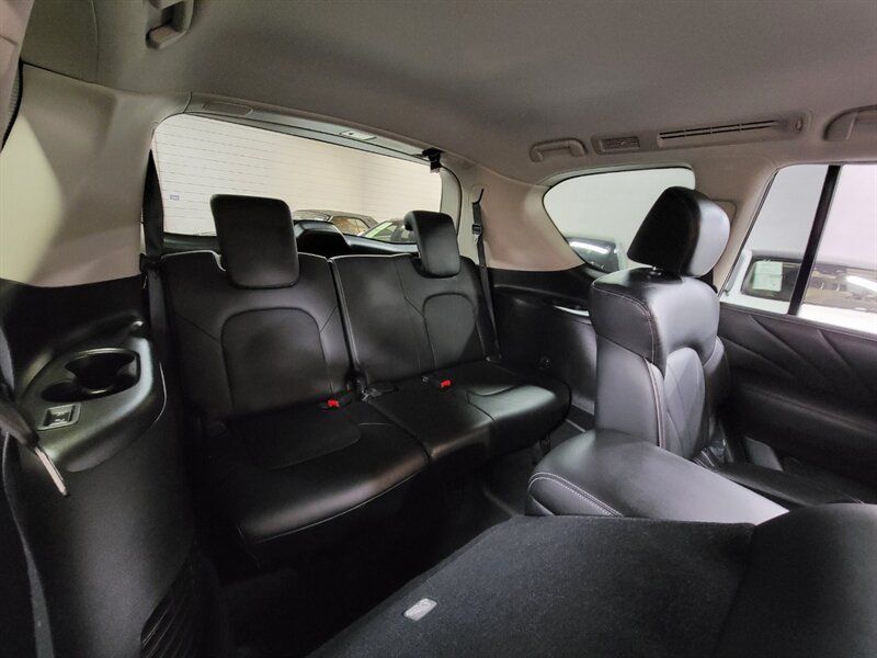 2016 INFINITI QX80 JN8AZ2NE0G9120482