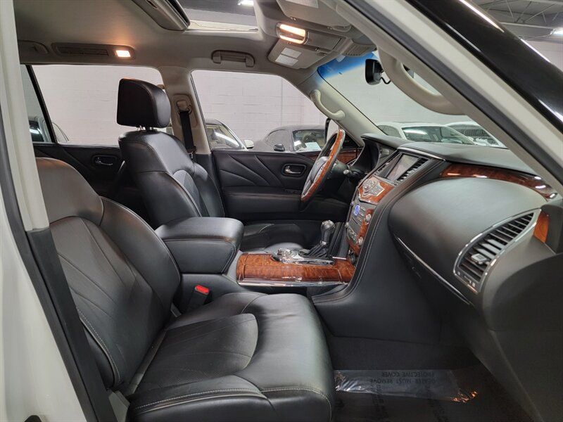 2016 INFINITI QX80 JN8AZ2NE0G9120482