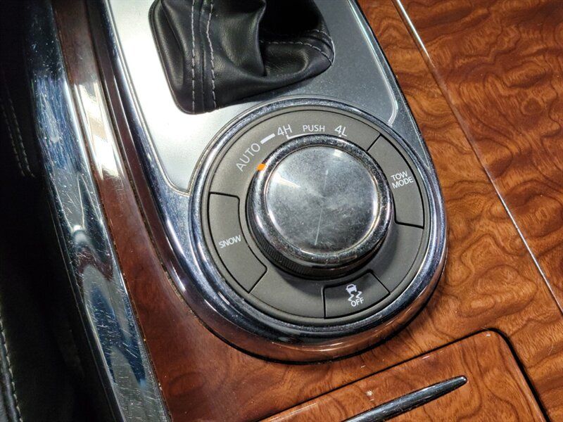 2016 INFINITI QX80 JN8AZ2NE0G9120482