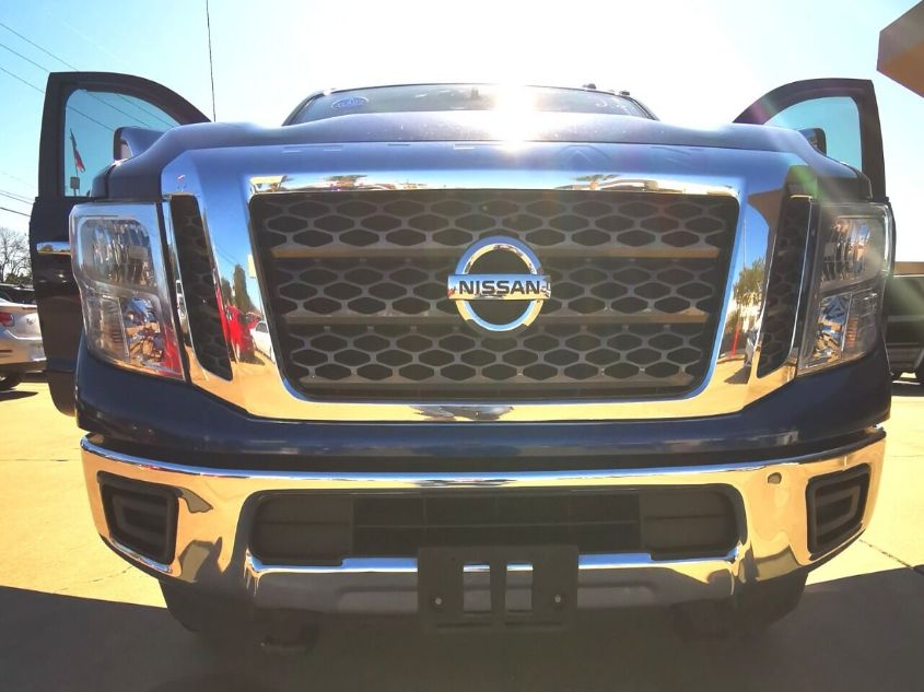 2017 NISSAN TITAN XD SV 1N6BA1R93HN524655