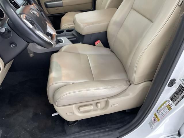2017 TOYOTA SEQUOIA LIMITED 5TDKY5G19HS066956