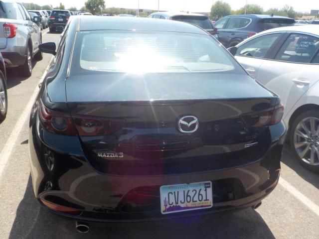 2021 MAZDA MAZDA3 SEDAN SELECT JM1BPABL7M1320465