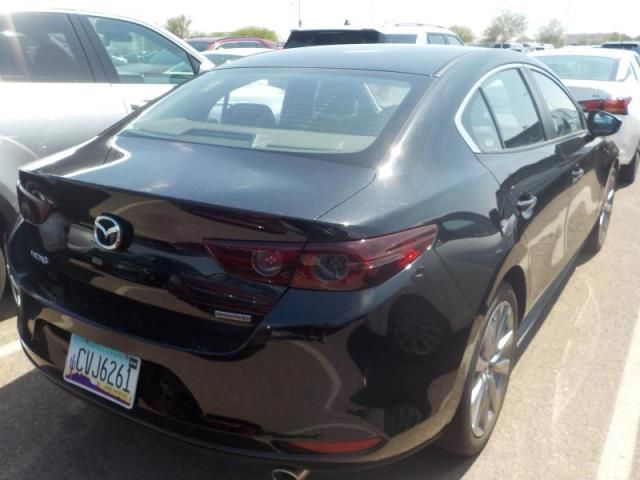 2021 MAZDA MAZDA3 SEDAN SELECT JM1BPABL7M1320465