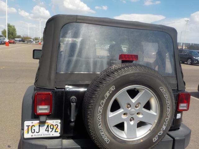 2017 JEEP WRANGLER SPORT 1C4GJWAG5HL753687