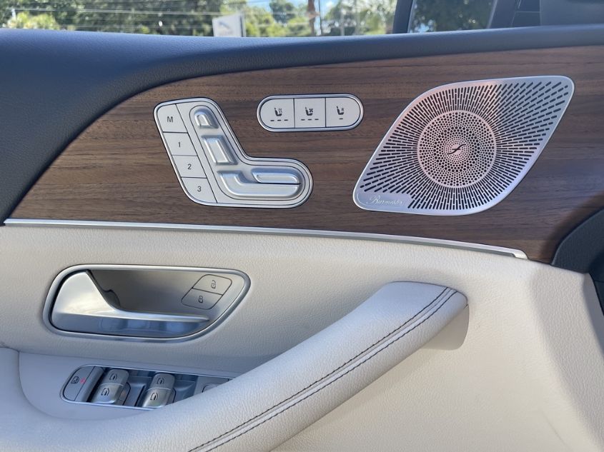 2020 MERCEDES-BENZ GLS GLS 450 4JGFF5KE1LA107079