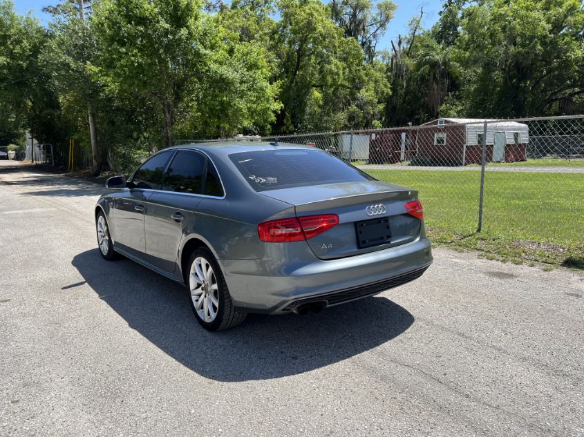 2014 AUDI A4 PREMIUM WAUAFAFLXEN028714