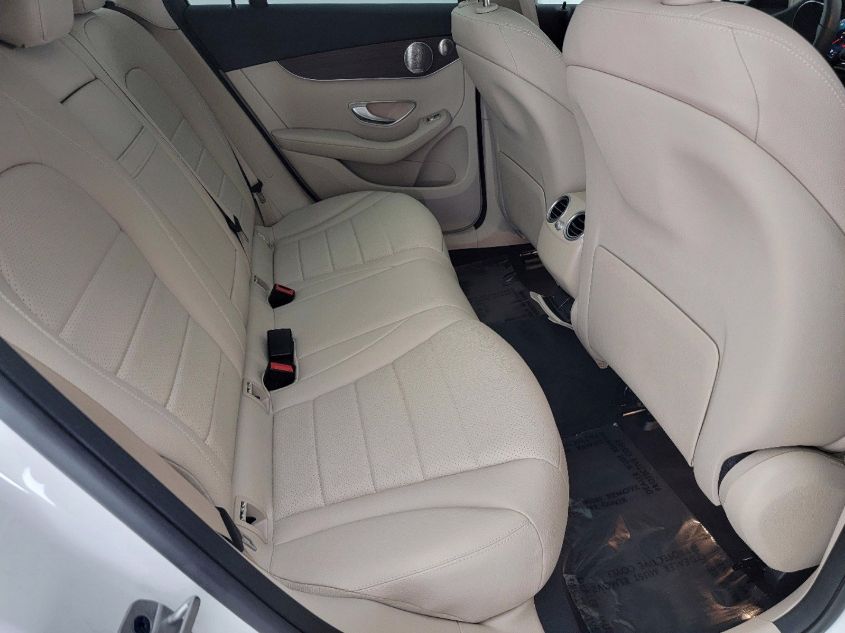 2021 MERCEDES-BENZ GLC GLC 300 W1N0G8EB0MV315564