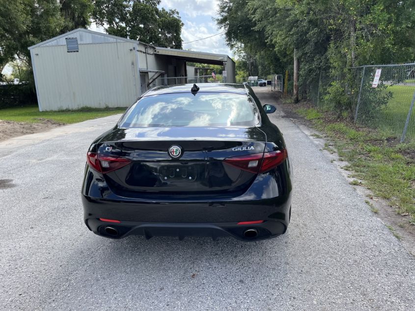 2017 ALFA ROMEO GIULIA ZARFAEDN0H7543545
