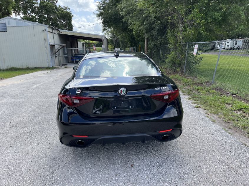 2017 ALFA ROMEO GIULIA ZARFAEDN0H7543545