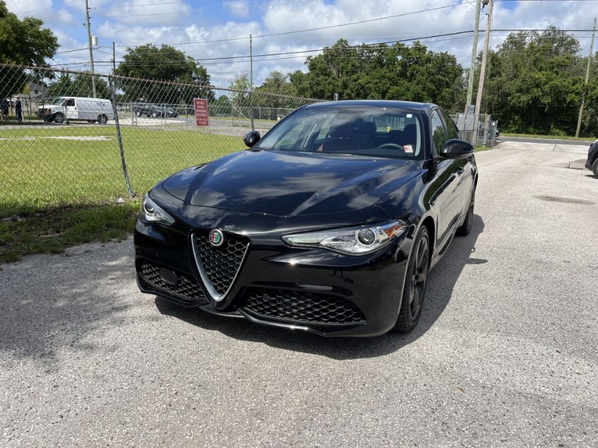 2017 ALFA ROMEO GIULIA ZARFAEDN0H7543545