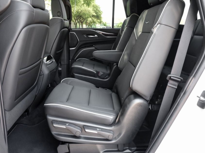 2022 CADILLAC ESCALADE PREMIUM LUXURY 1GYS3BKL1NR299160