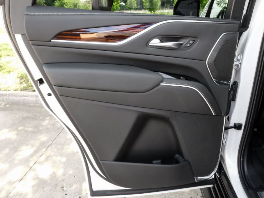 2022 CADILLAC ESCALADE PREMIUM LUXURY 1GYS3BKL1NR299160