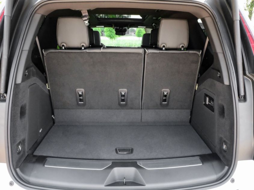2022 CADILLAC ESCALADE PREMIUM LUXURY 1GYS3BKL1NR299160