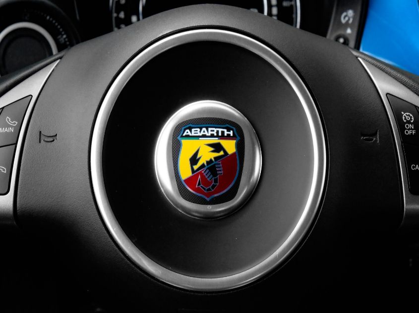 2018 FIAT 500 ABARTH 3C3CFFFH2JT472026