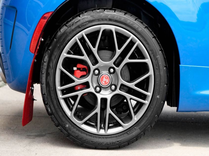 2018 FIAT 500 ABARTH 3C3CFFFH2JT472026
