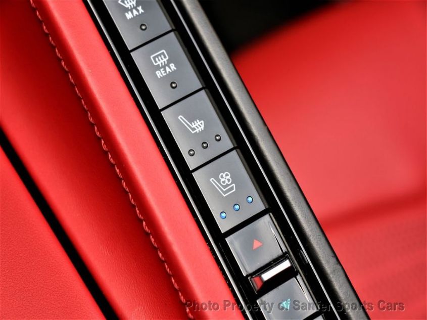 2020 CHEVROLET CORVETTE 3LT 1G1Y82D4XL5103379