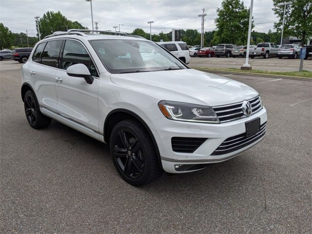 2017 VOLKSWAGEN TOUAREG WOLFSBURG EDITION WVGRF7BP9HD000118