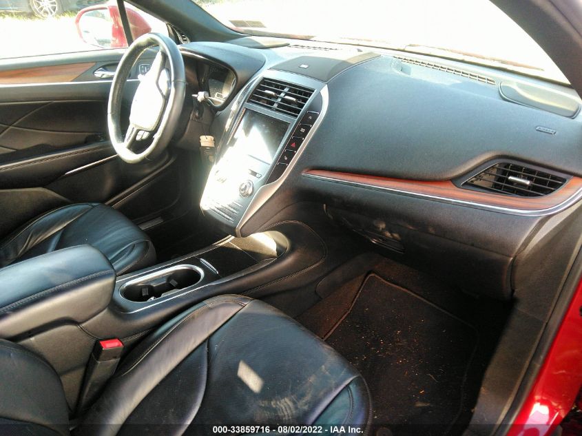 2019 LINCOLN MKC RESERVE 5LMCJ3D92KUL32157