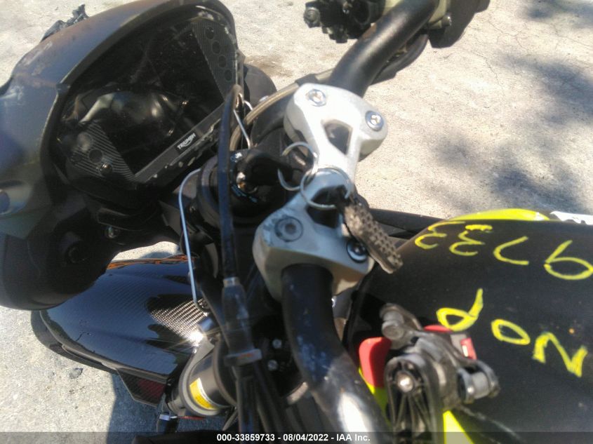 2021 TRIUMPH MOTORCYCLE STREET TRIPLE RS SMTA554S5MTAF3778