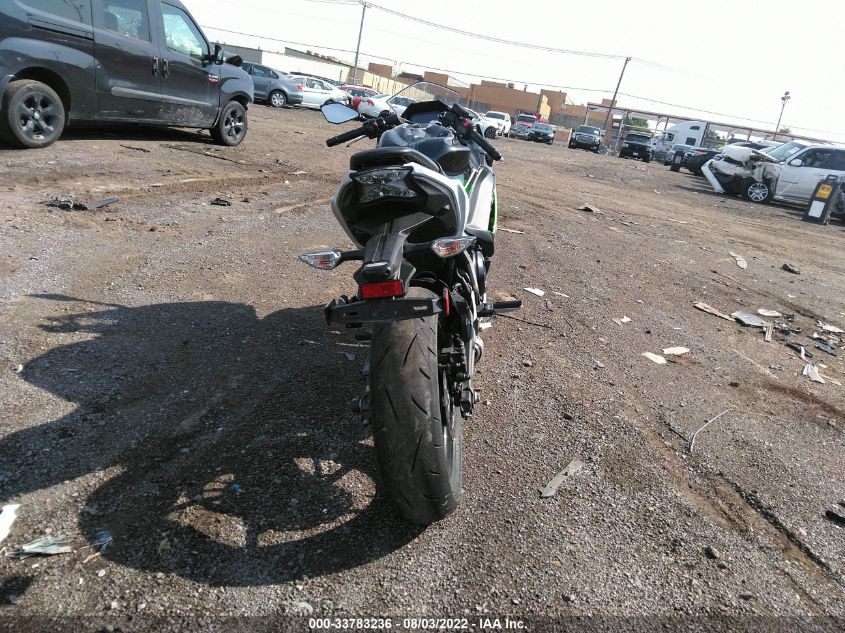 2022 KAWASAKI EX650 N ML5EXEN13NDA74428