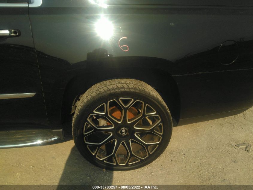 2015 CADILLAC ESCALADE ESV LUXURY - 1GYS3SKJ6FR678073