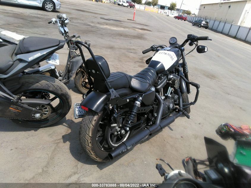 2017 HARLEY-DAVIDSON XL883 IRON 883 1HD4LE239HC432527