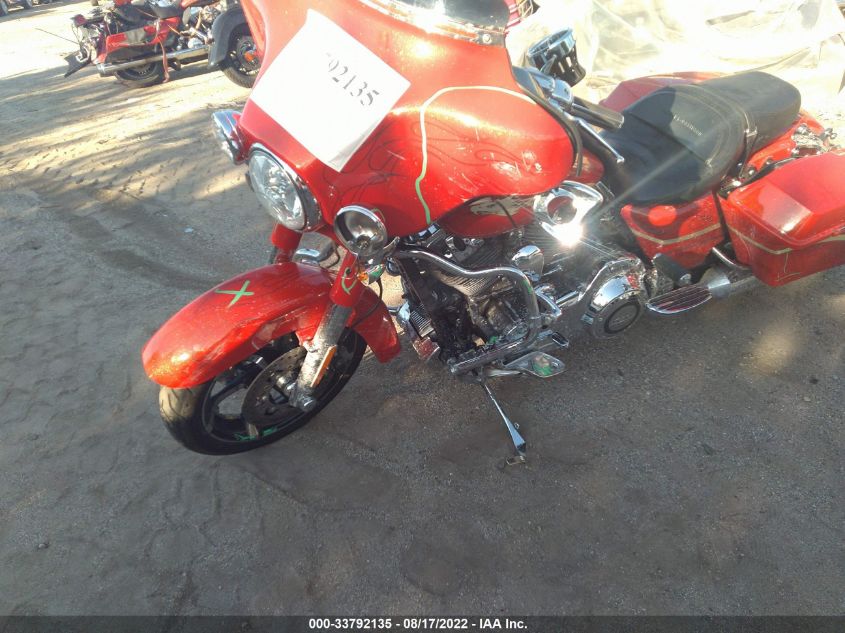 2010 HARLEY-DAVIDSON FLHXSE 1HD1PZ817AB957294