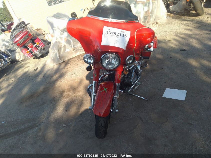 2010 HARLEY-DAVIDSON FLHXSE 1HD1PZ817AB957294