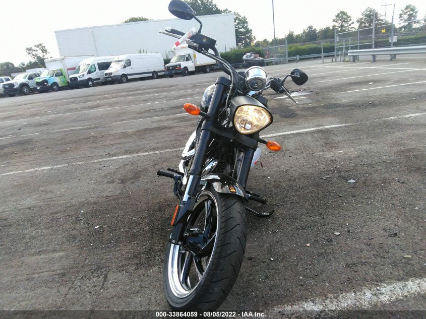 2013 VICTORY MOTORCYCLES HAMMER 8-BALL 5VPHA36N1D3026651